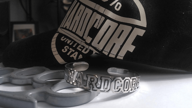 Bracelet ouvert Hardcore 