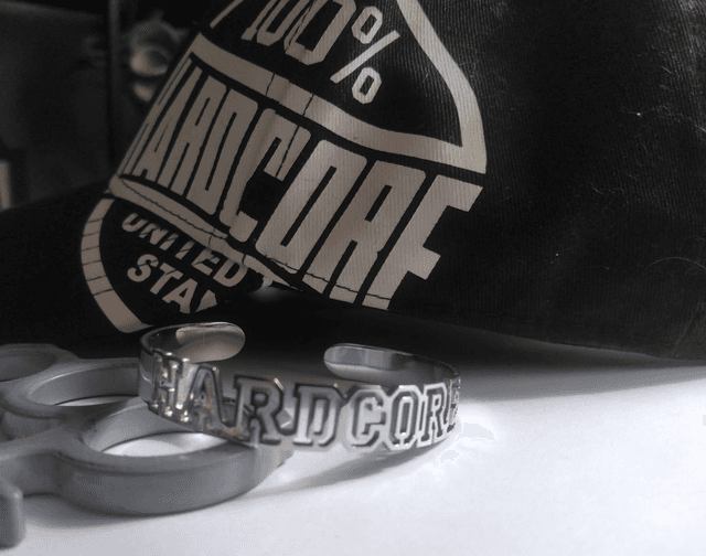 Bracelet ouvert Hardcore 